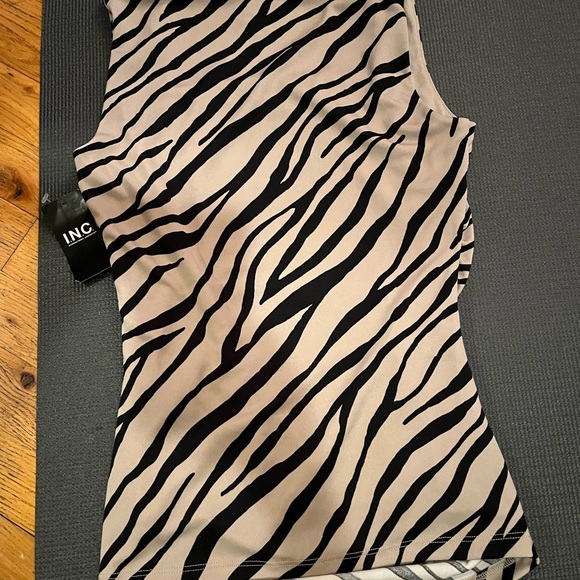 INC Top - Picture 4 of 5